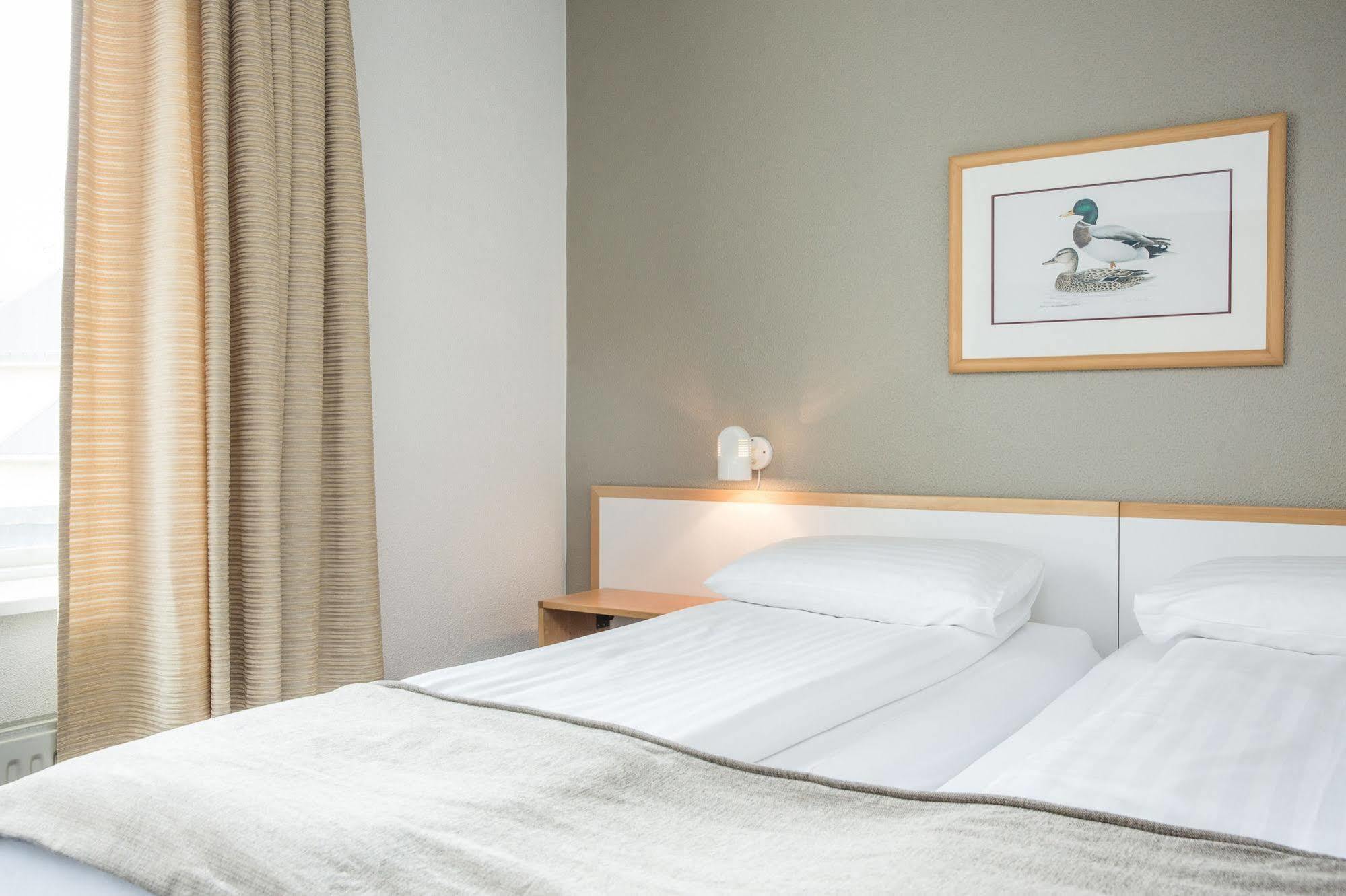 Hotel Nordurland By Keahotels Akureyri Ngoại thất bức ảnh