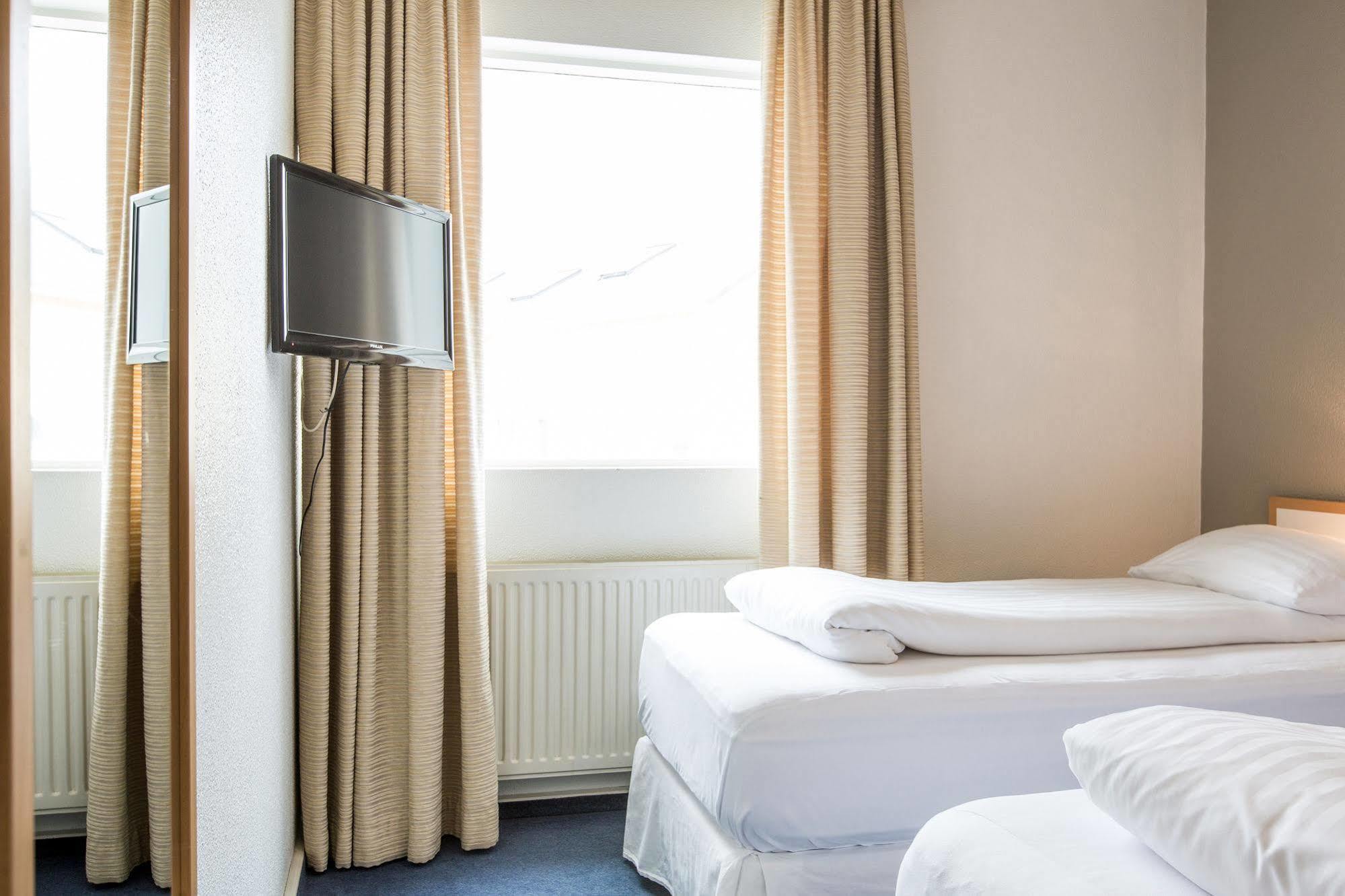 Hotel Nordurland By Keahotels Akureyri Ngoại thất bức ảnh